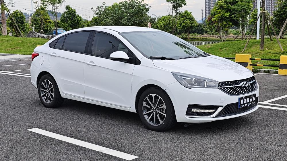 Chery Arrizo 5