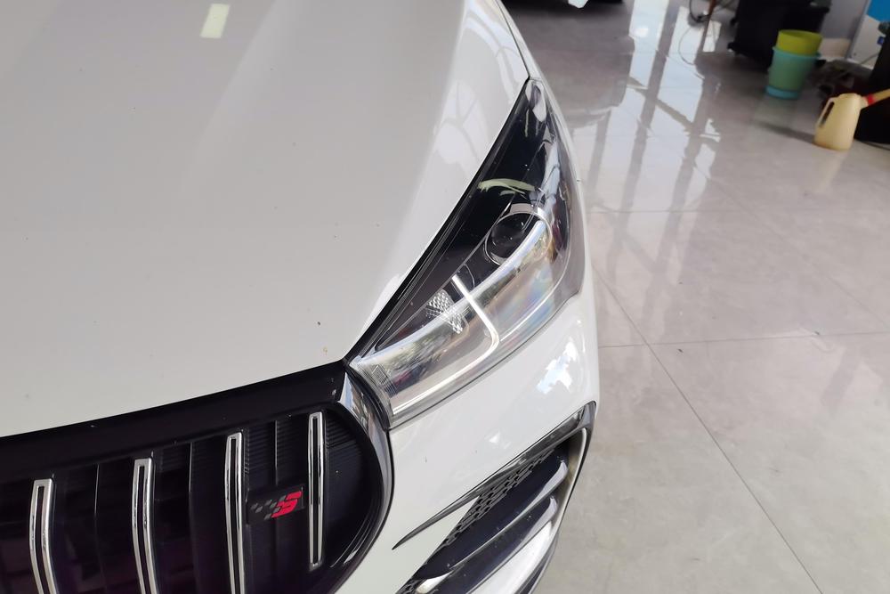 Chery Arrizo 5