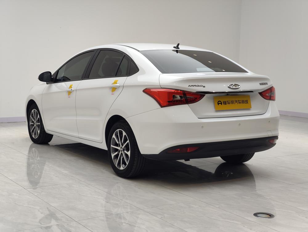 Chery Arrizo 5