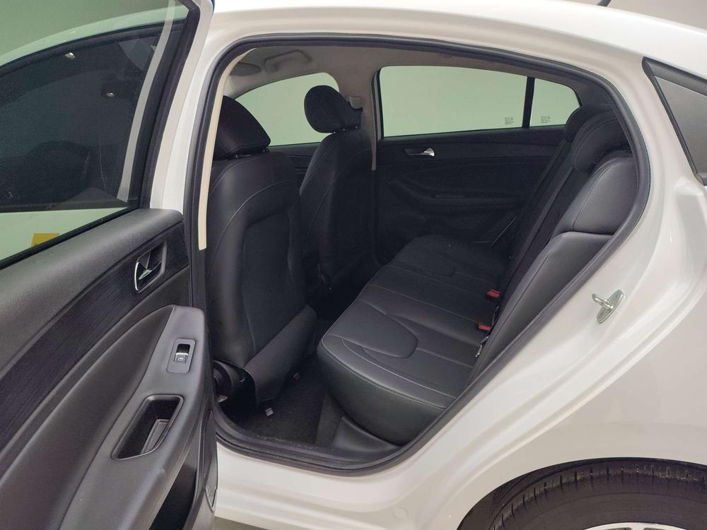 Chery Arrizo 5
