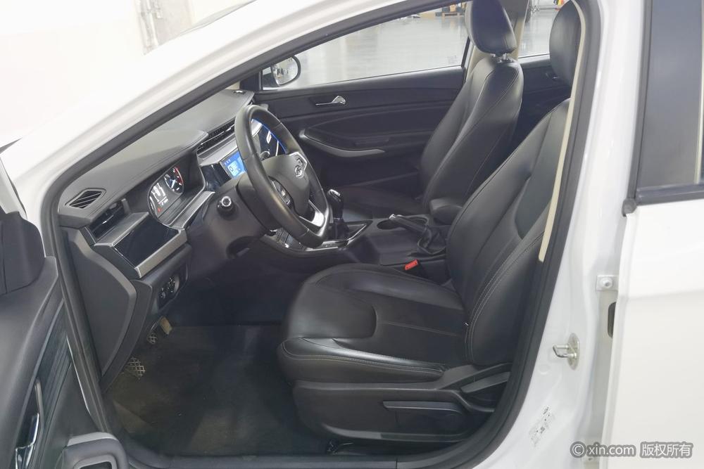Chery Arrizo 5