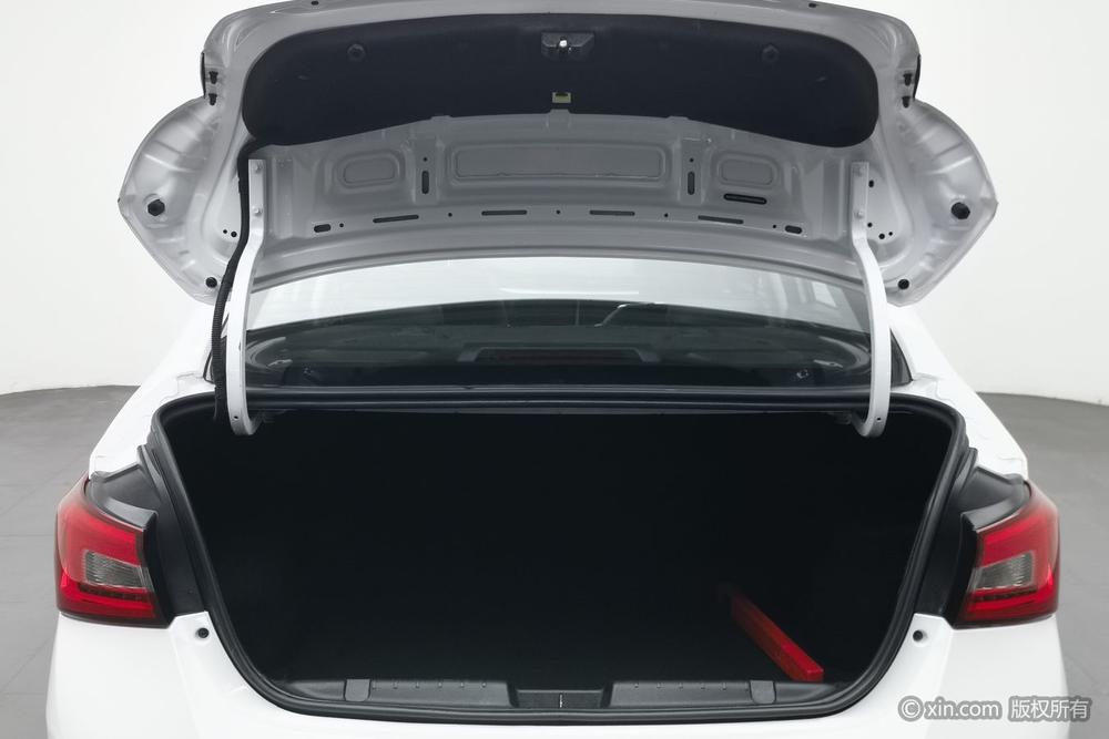 Chery Arrizo 5