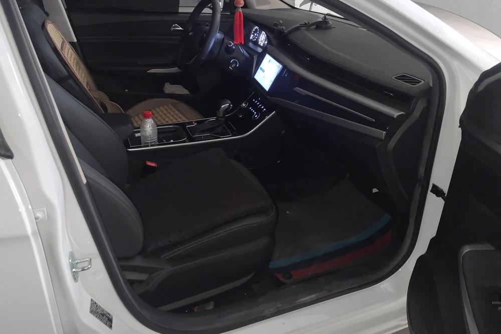 Chery Arrizo 5