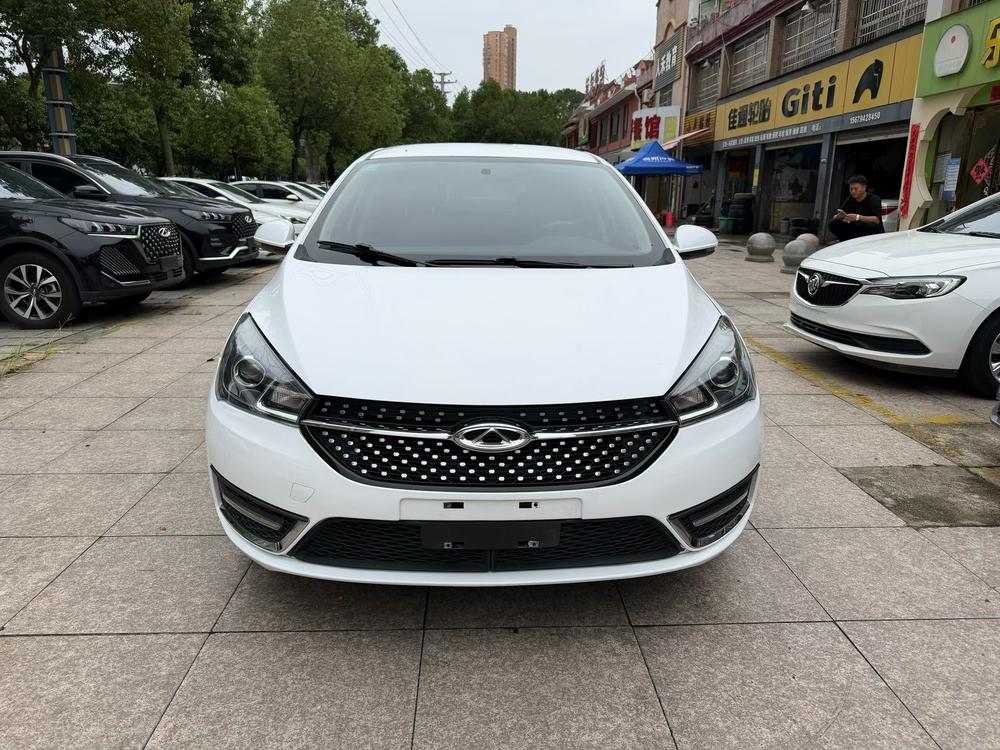 Chery Arrizo 5