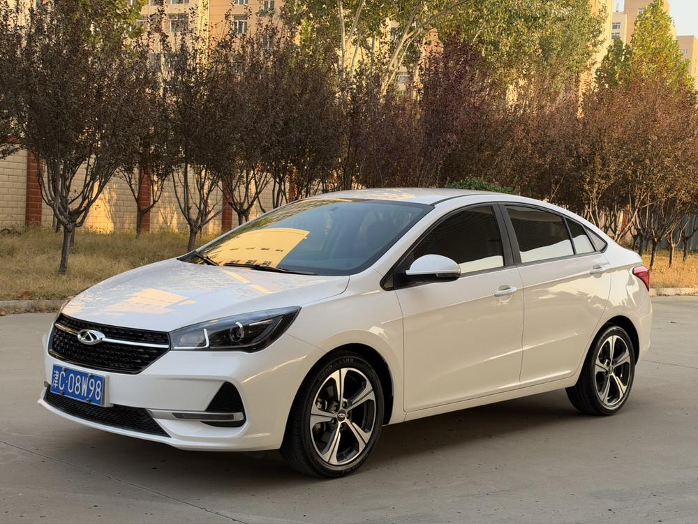 Chery Arrizo 5