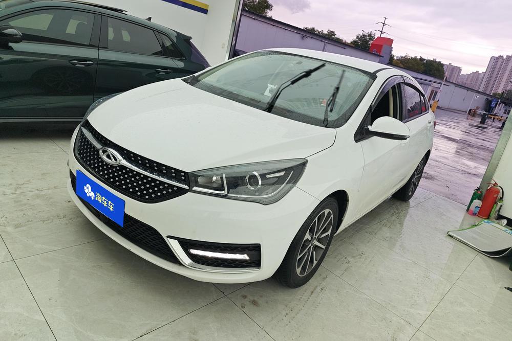 Chery Arrizo 5