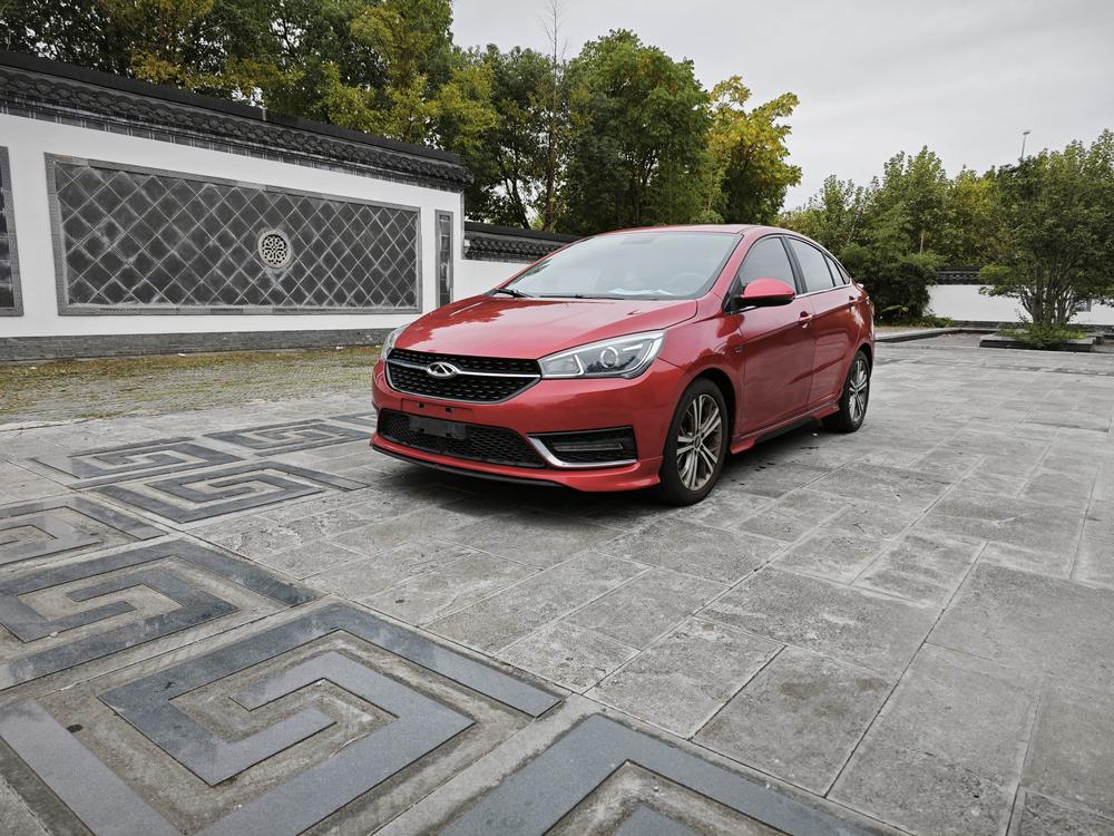 Chery Arrizo 5