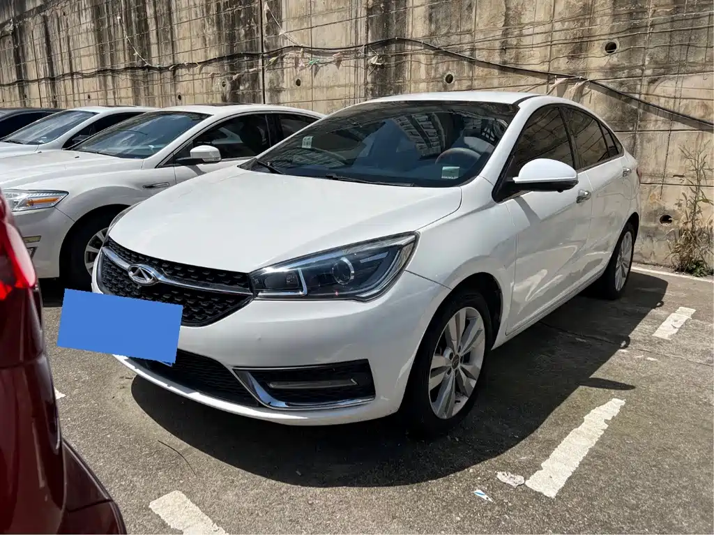 Chery Arrizo 5