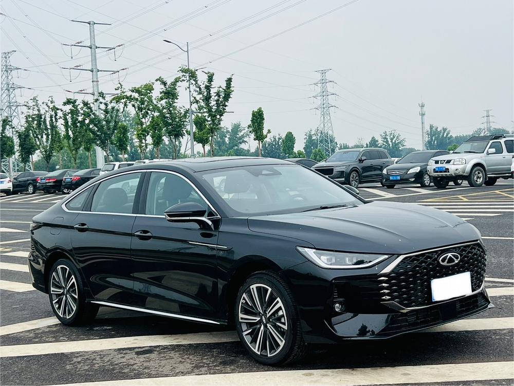 Chery Arrizo 8 PRO