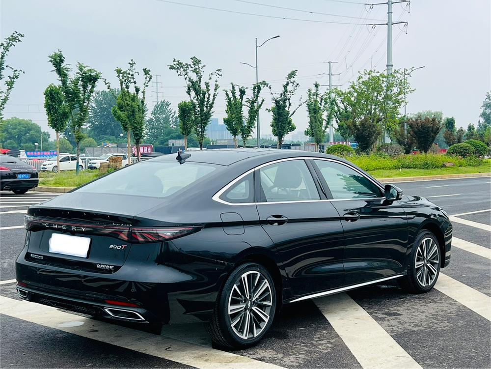 Chery Arrizo 8 PRO
