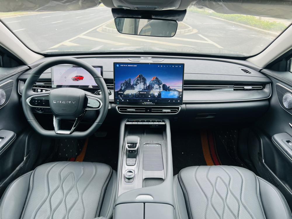 Chery Arrizo 8 PRO