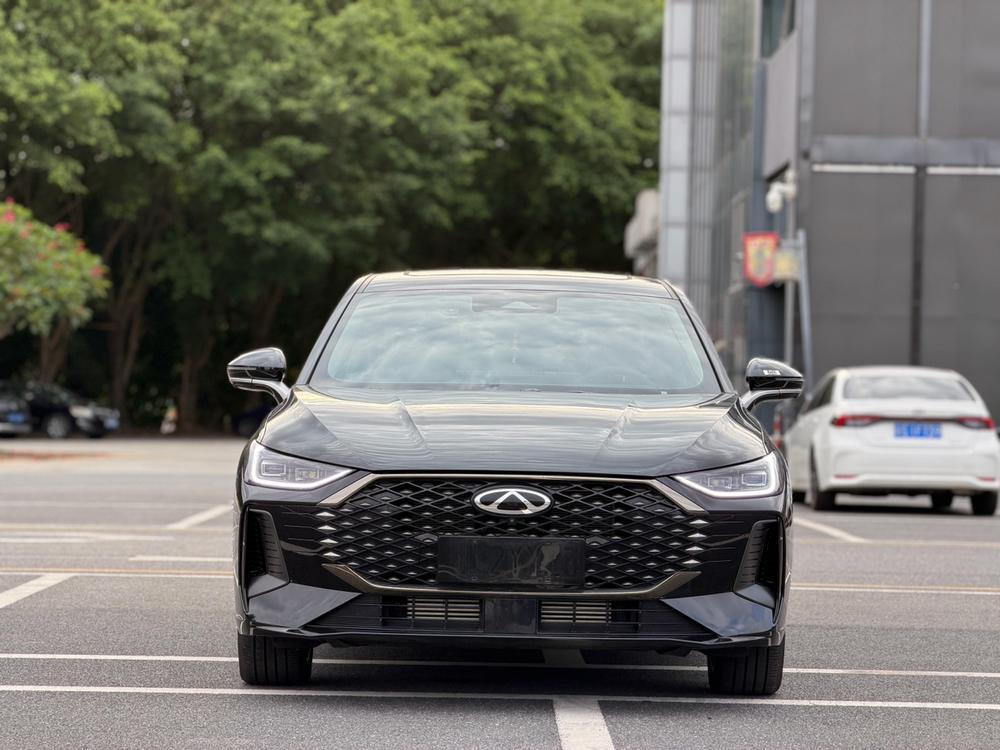 Chery Arrizo 8 PRO