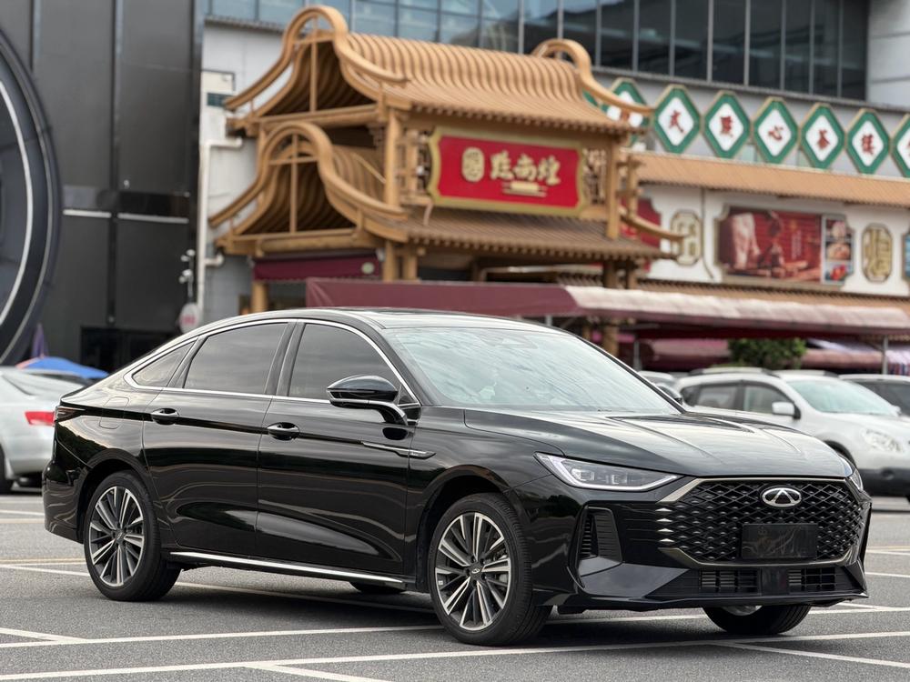 Chery Arrizo 8 PRO
