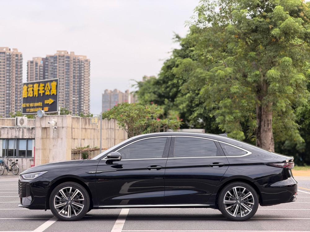 Chery Arrizo 8 PRO