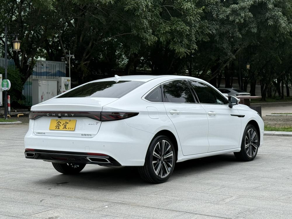 Chery Arrizo 8 PRO