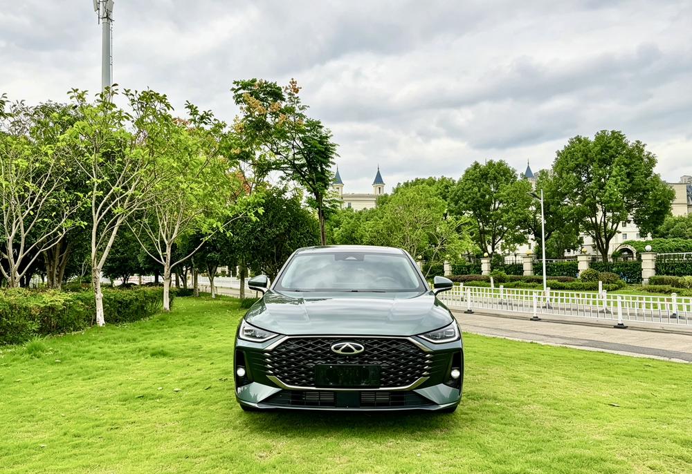 Chery Arrizo 8 PRO