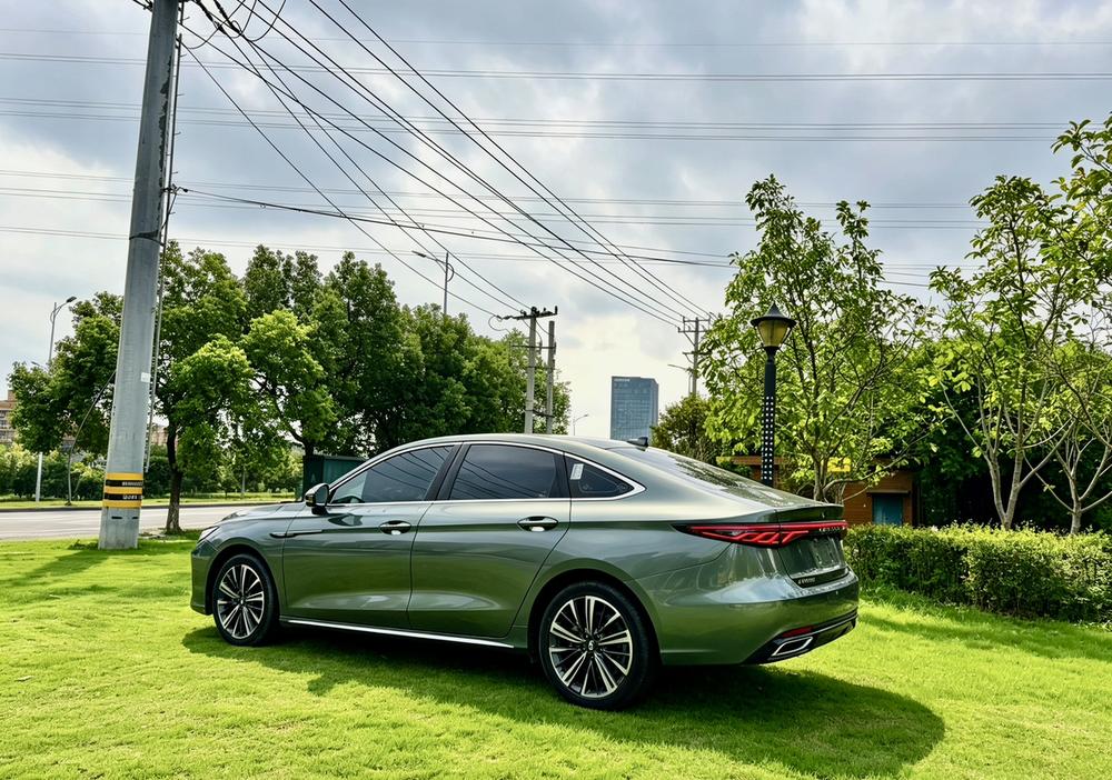 Chery Arrizo 8 PRO