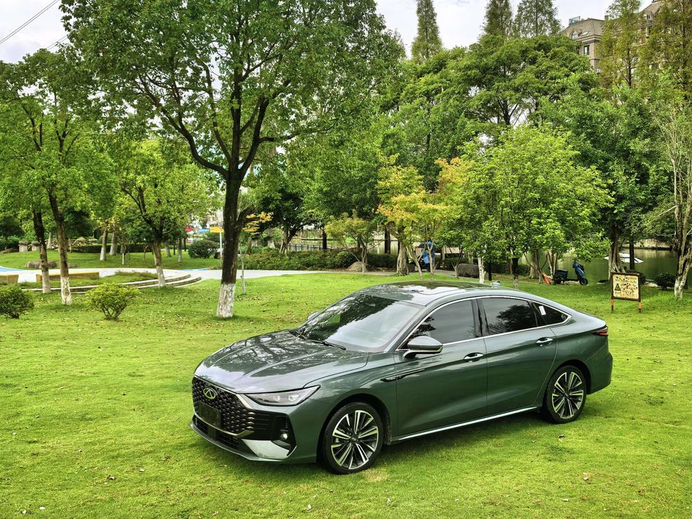 Chery Arrizo 8 PRO