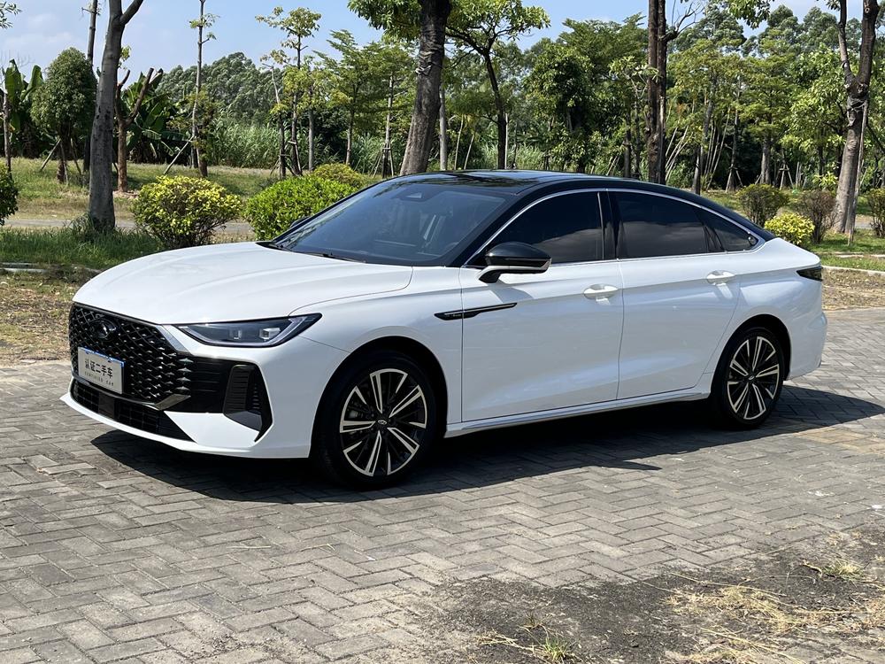 Chery Arrizo 8 PRO