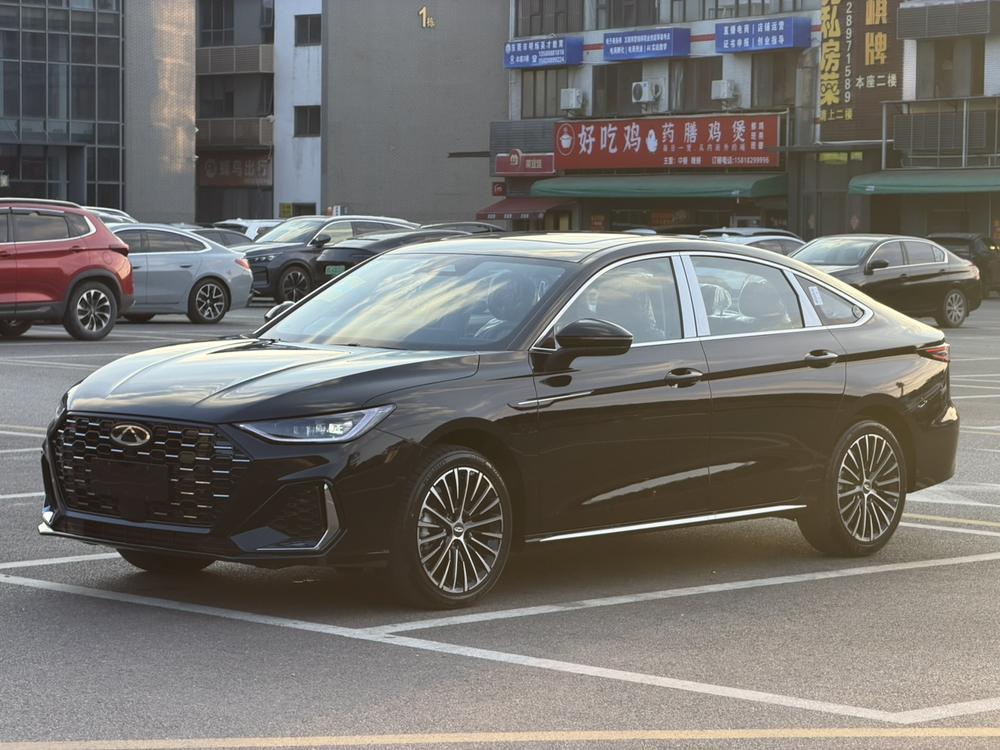 Chery Arrizo 8 PRO