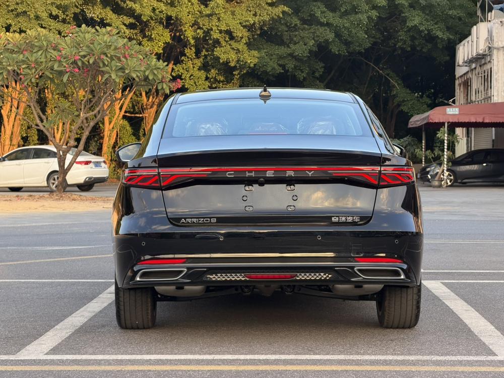 Chery Arrizo 8 PRO