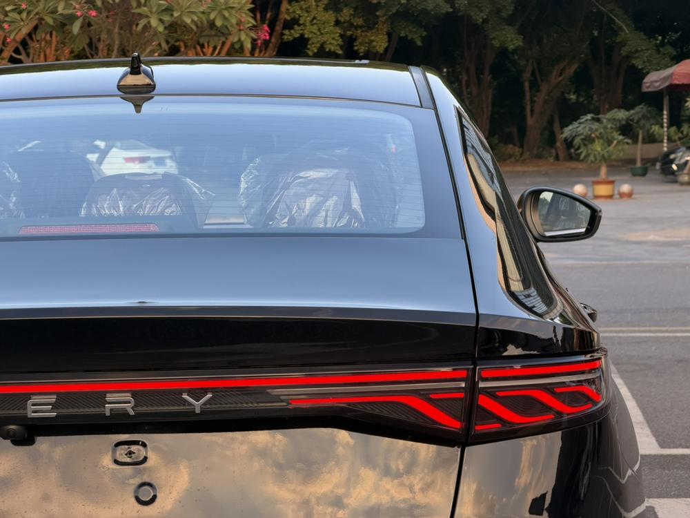 Chery Arrizo 8 PRO