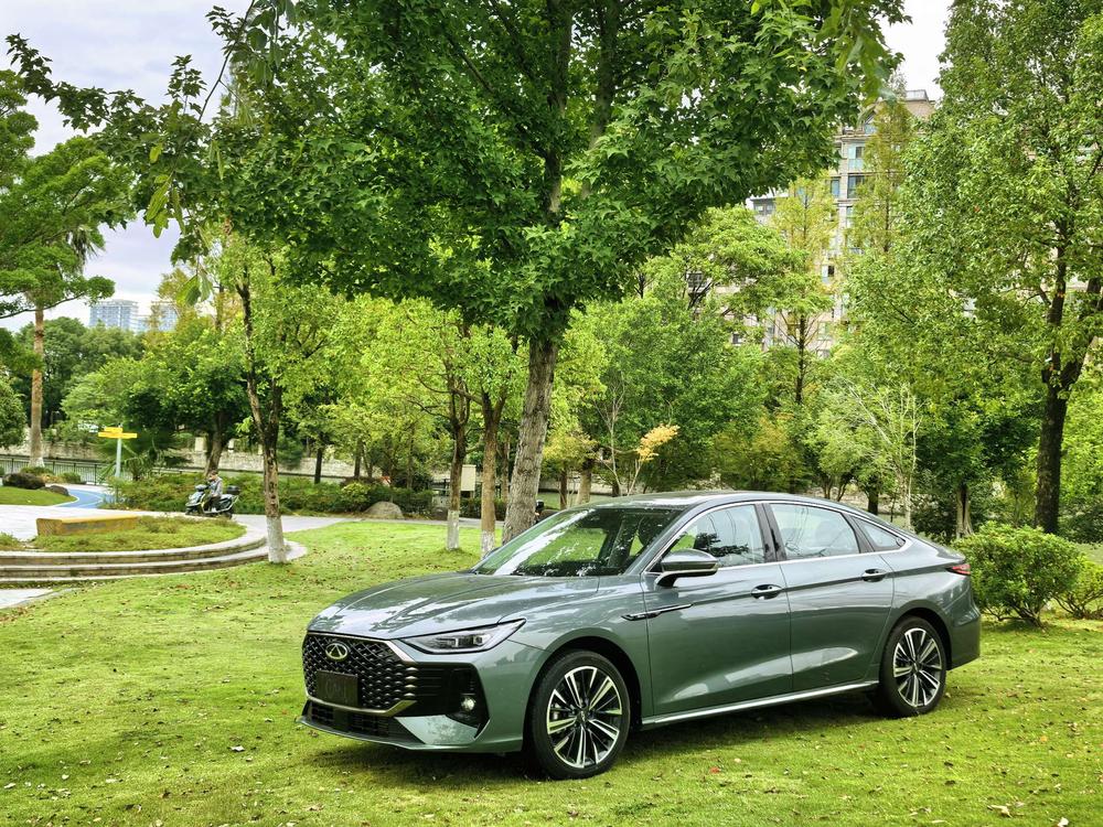 Chery Arrizo 8 PRO