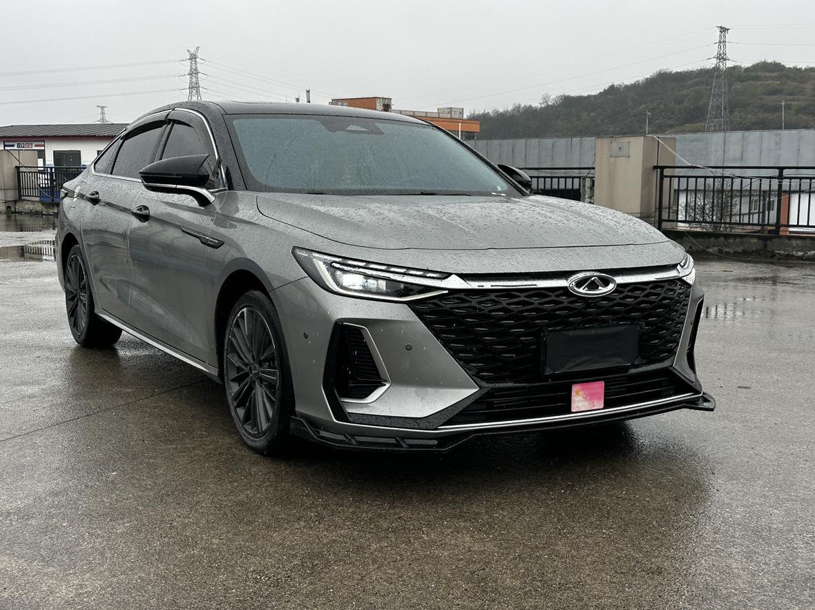 Chery Arrizo 8