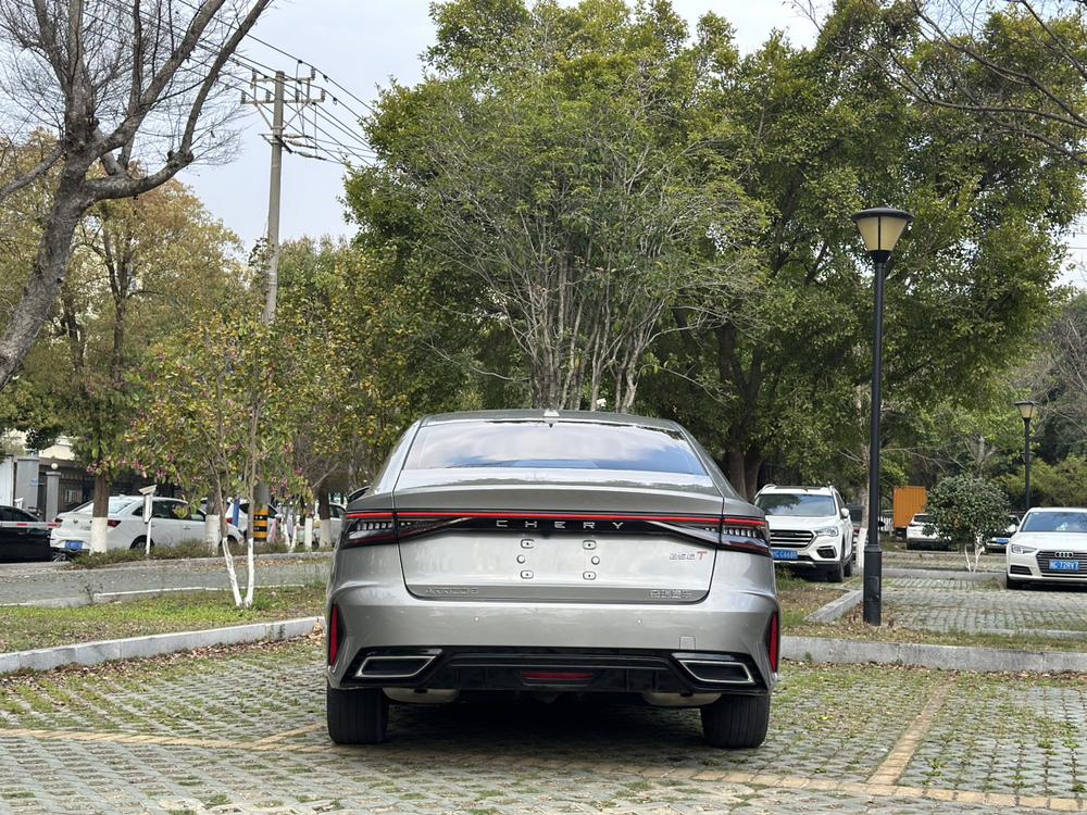 Chery Arrizo 8