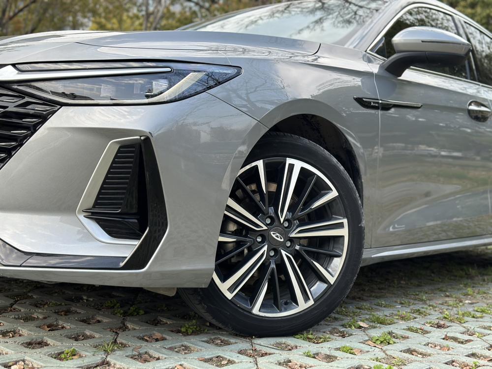 Chery Arrizo 8