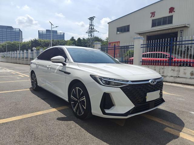 Chery Arrizo 8