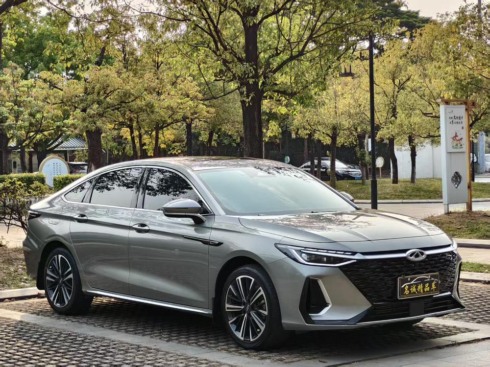 Chery Arrizo 8