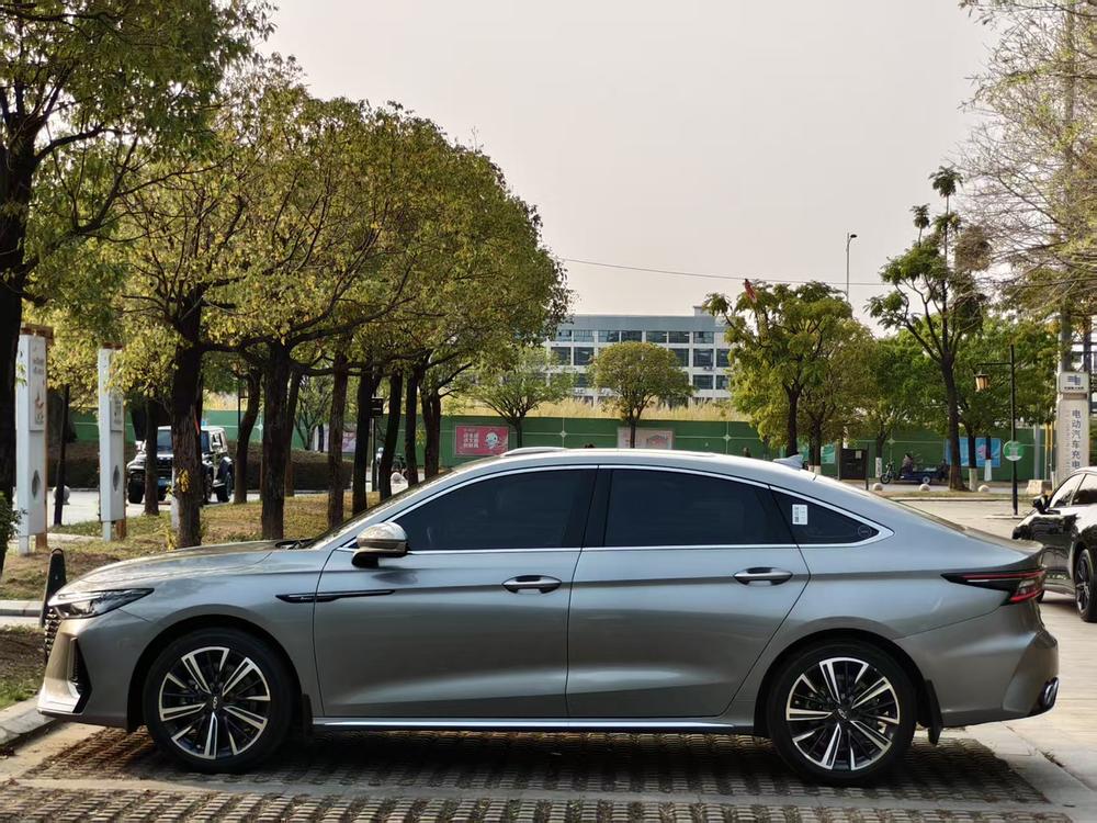 Chery Arrizo 8