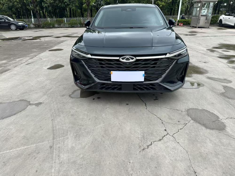 Chery Arrizo 8