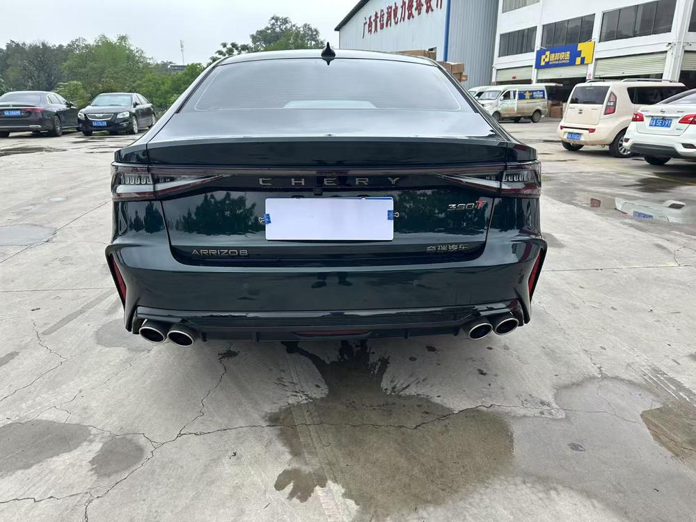 Chery Arrizo 8