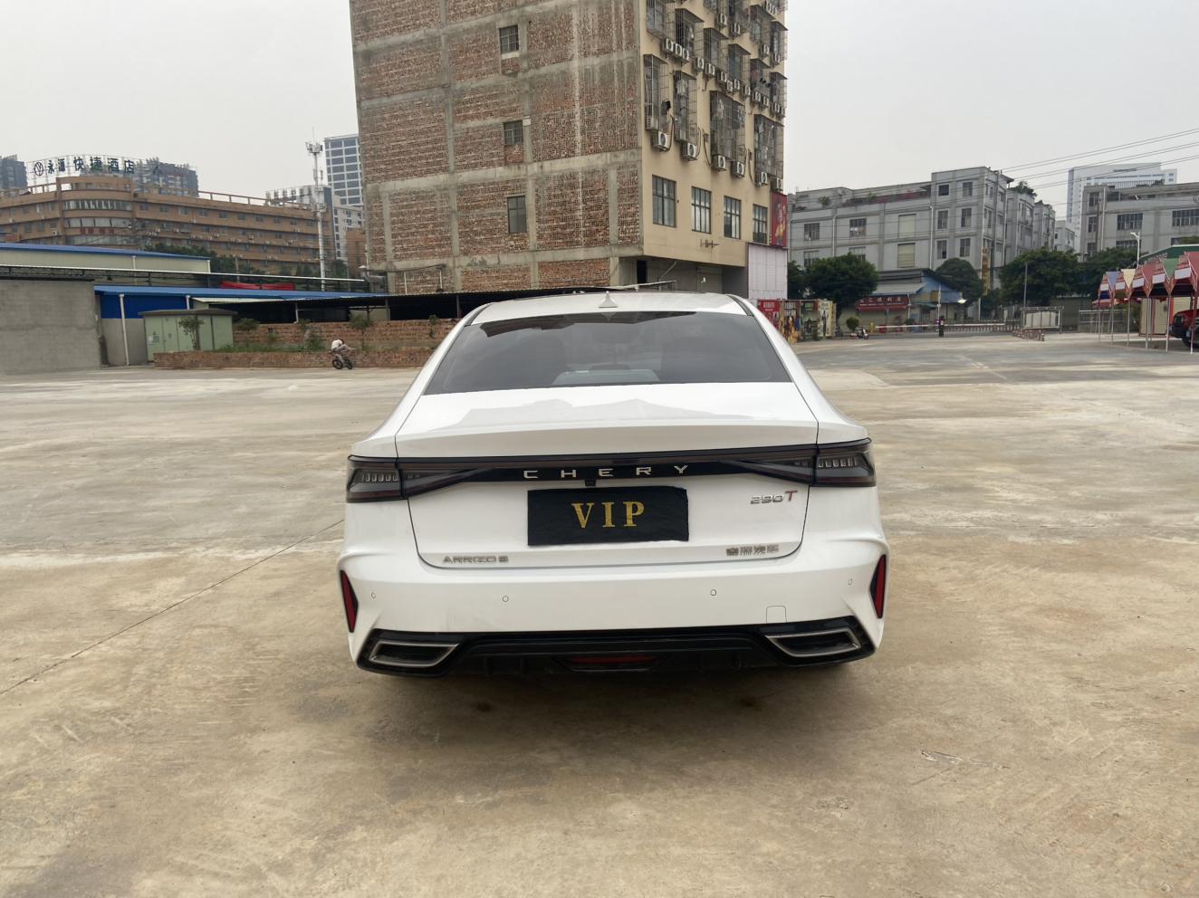 Chery Arrizo 8