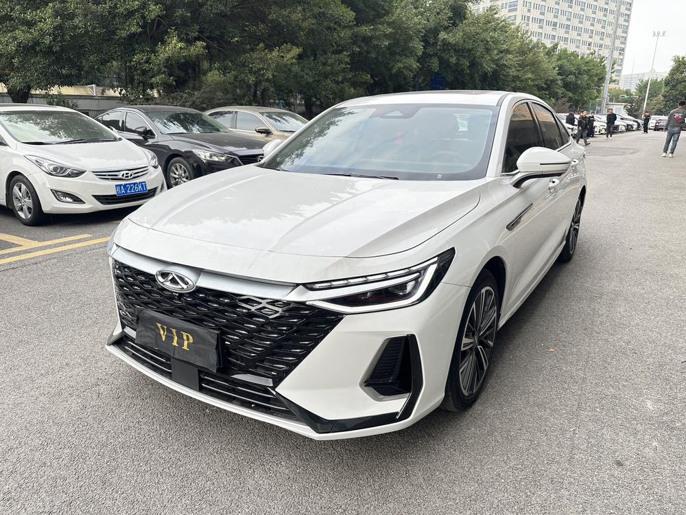 Chery Arrizo 8