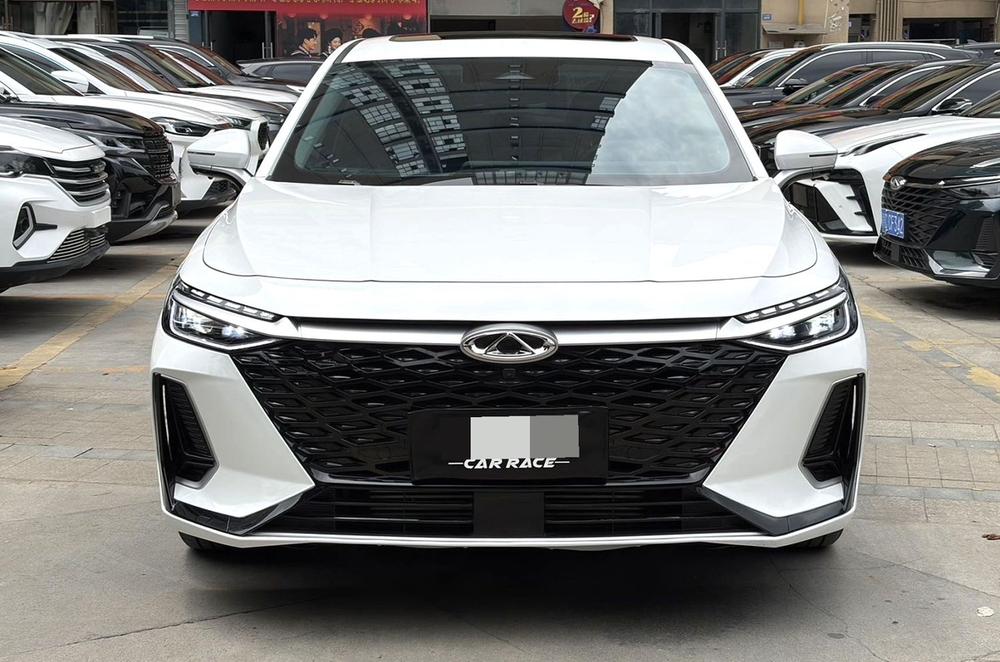 Chery Arrizo 8