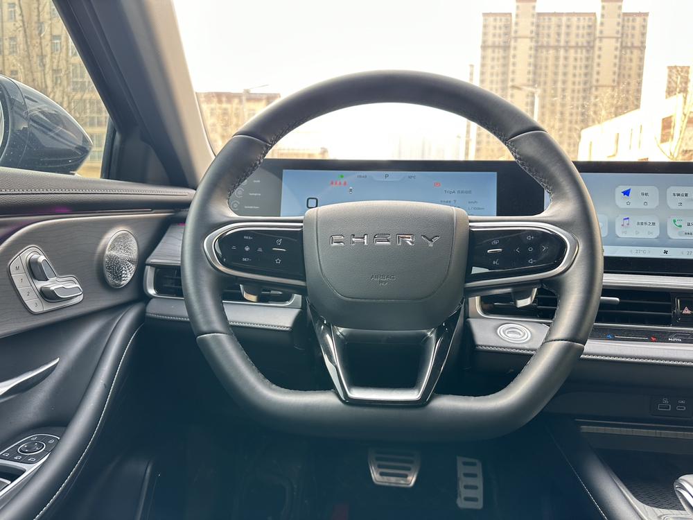 Chery Arrizo 8