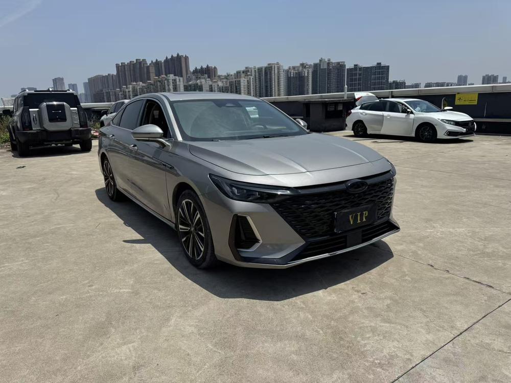 Chery Arrizo 8