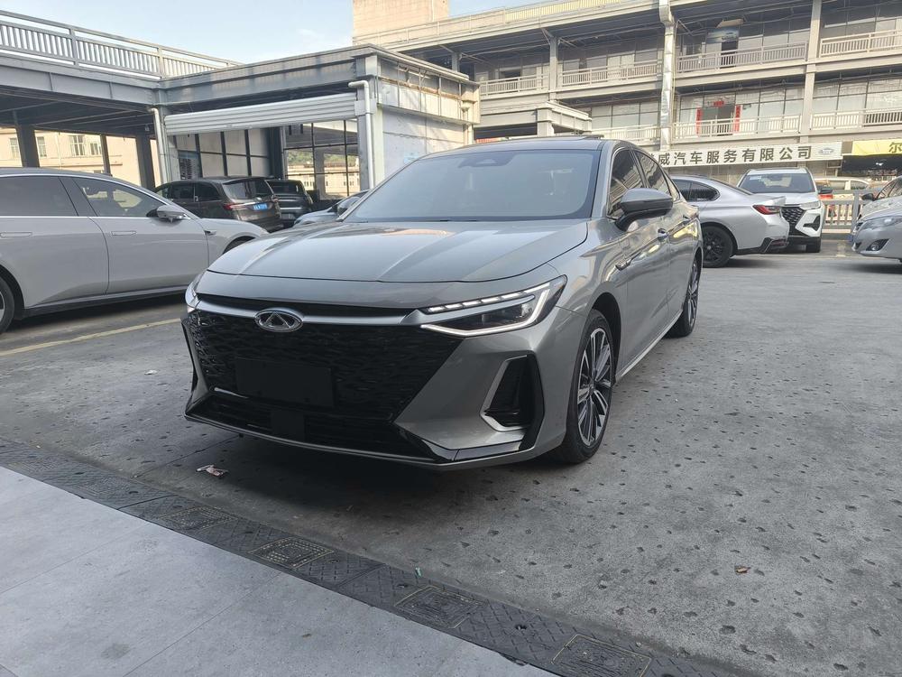 Chery Arrizo 8