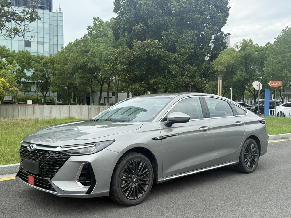 Chery Arrizo 8