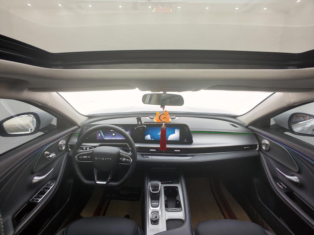 Chery Arrizo 8