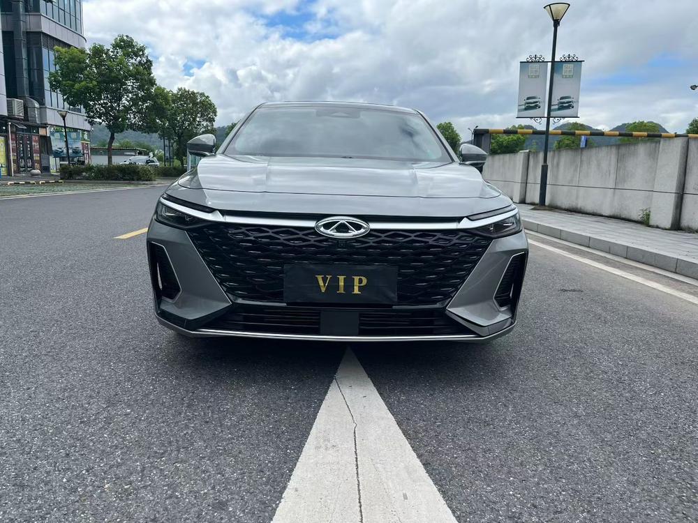 Chery Arrizo 8
