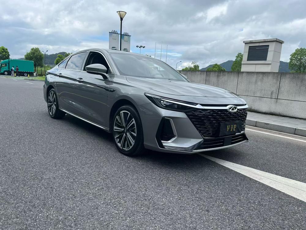 Chery Arrizo 8