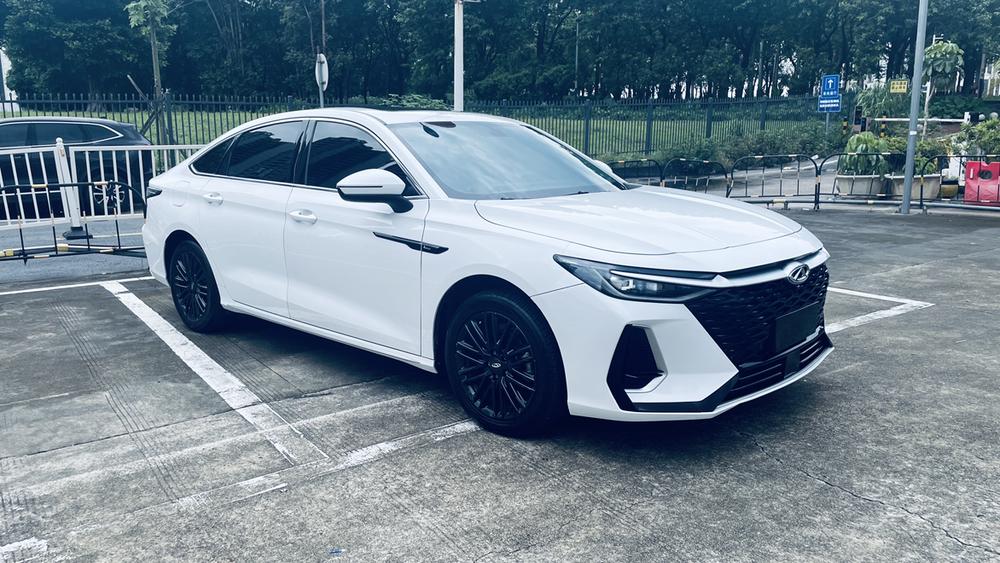 Chery Arrizo 8