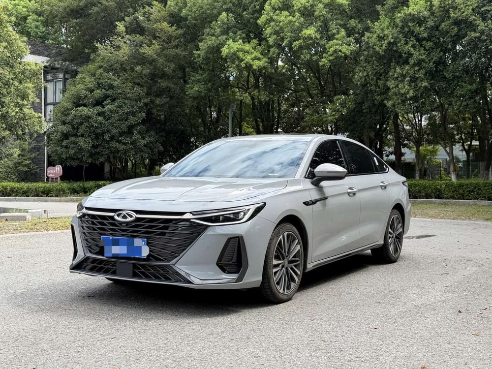 Chery Arrizo 8