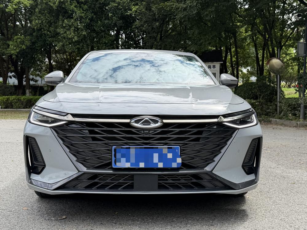 Chery Arrizo 8