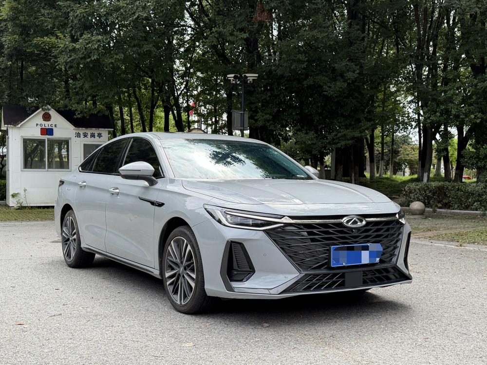 Chery Arrizo 8