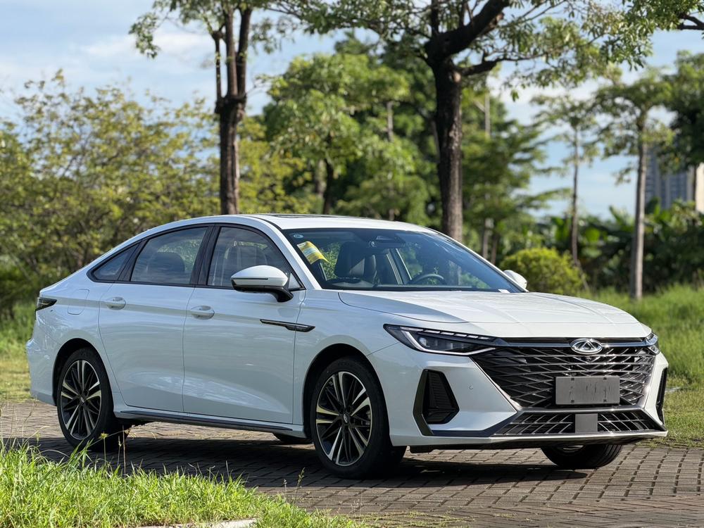 Chery Arrizo 8
